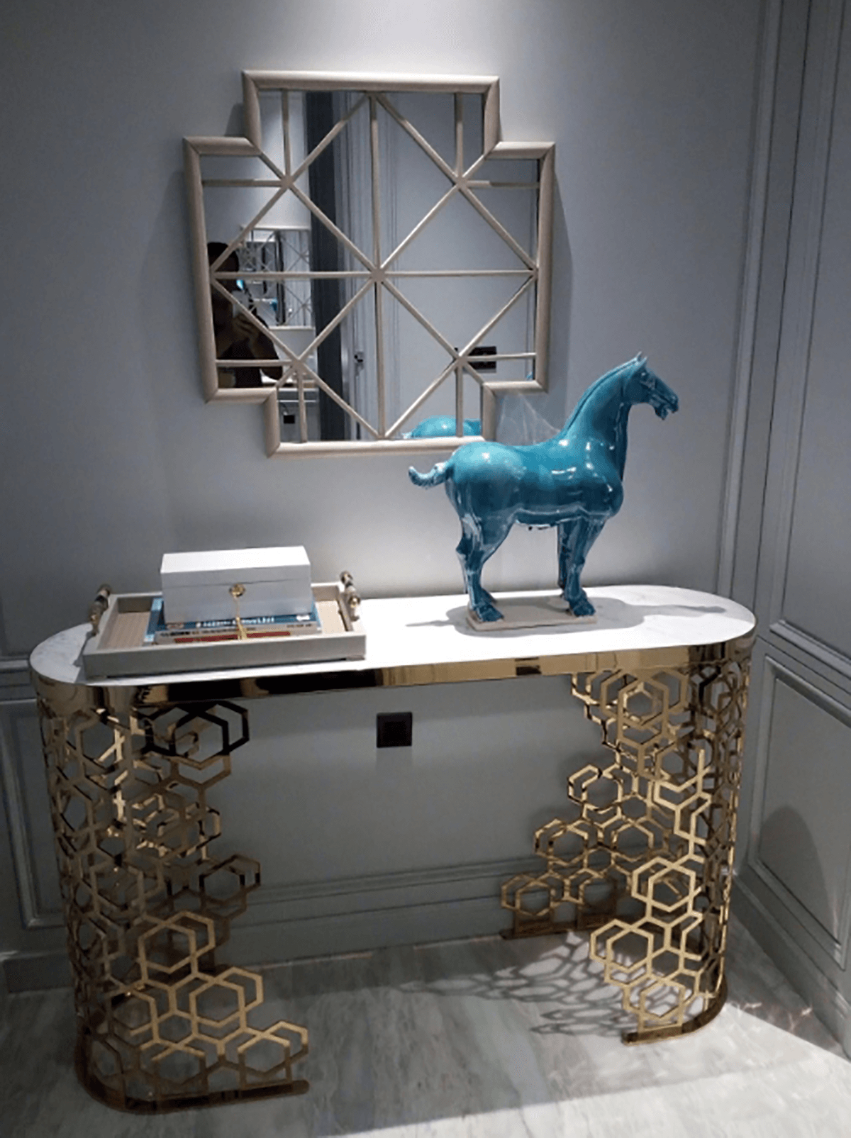 Smart-Mirror-with-Frame